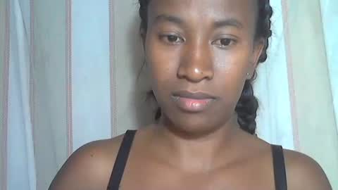 Snapshot of minouch211907 chatting on October 20, 6:30 pm minouch211907 online show from October 20, 6:30 pm