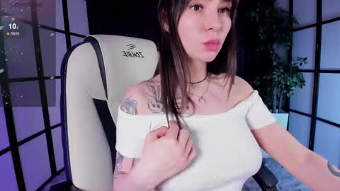 Rosie online show from February 12, 2:24 am