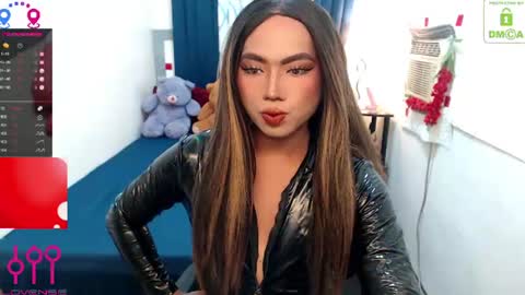 Snapshot of minty_hill chatting on August 7, 3:08 am MARIANE online show from August 7, 3:08 am