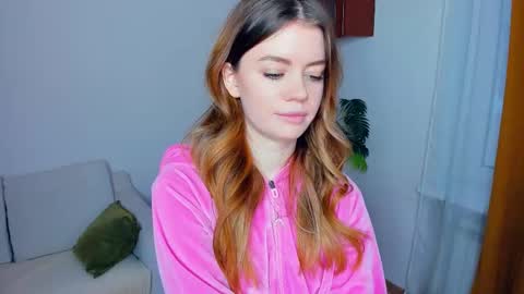 Snapshot of mintykisss chatting on January 9, 6:49 am Linda online show from January 9, 6:49 am