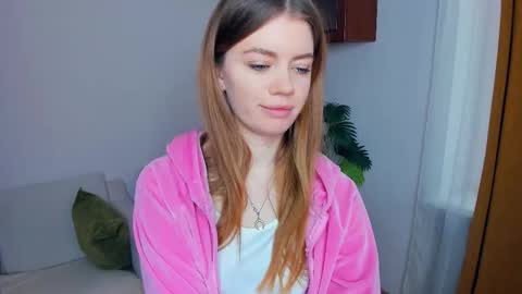 Snapshot of mintykisss chatting on January 17, 7:35 am Linda online show from January 17, 7:35 am