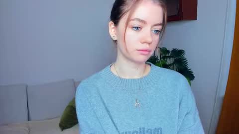 Snapshot of mintykisss chatting on January 18, 7:01 am Linda online show from January 18, 7:01 am