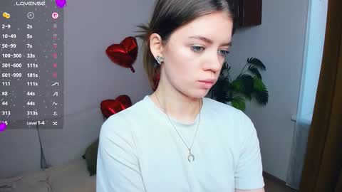 Snapshot of mintykisss chatting on February 18, 7:15 am Linda online show from February 18, 7:15 am