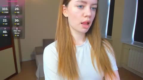 Snapshot of mintykisss chatting on March 3, 7:03 am Linda online show from March 3, 7:03 am