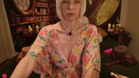 Tessa Rae online show from June 23, 3:26 am