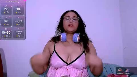 Snapshot of mira_cherry chatting on November 10, 7:18 am mira_cherry online show from November 10, 7:18 am