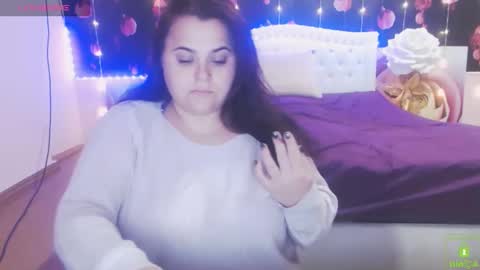 mira_cle_ online show from October 28, 10:30 am