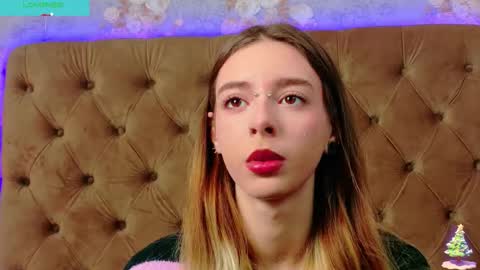 mira_lynxx online show from December 17, 5:13 am