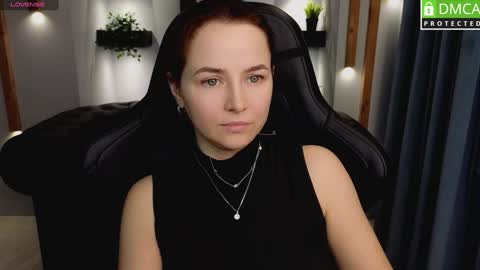 Snapshot of mira_mermayd chatting on January 31, 11:35 am Mira online show from January 31, 11:35 am