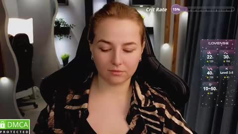 Snapshot of mira_mermayd chatting on October 4, 1:25 am Mira online show from October 4, 1:25 am