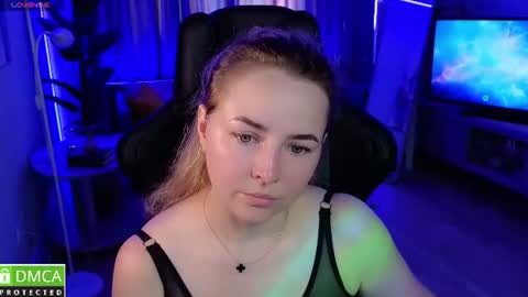 Mira online show from June 13, 1:14 am