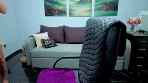 Mira online show from June 8, 11:43 am