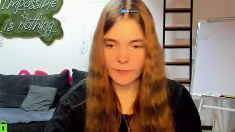 miraa_bloom online show from March 2, 2:46 pm