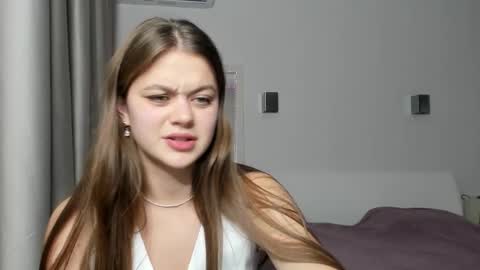 Snapshot of miraa_m chatting on November 21, 8:29 pm Mira online show from November 21, 8:29 pm