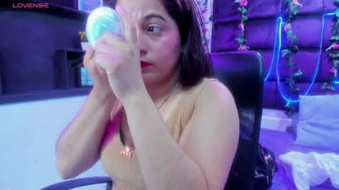 mirabella_miller online show from April 9, 12:21 pm