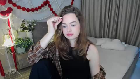 Emma online show from June 7, 10:08 am