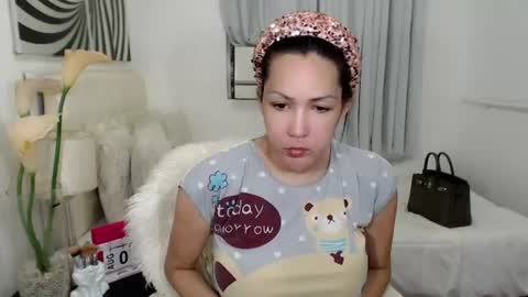 michelle online show from August 5, 7:44 am