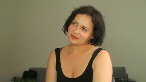 Meera online show from June 10, 8:24 am