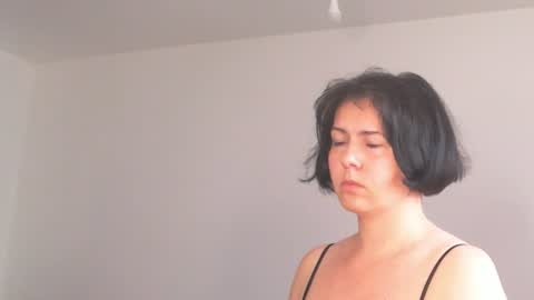 Meera online show from June 15, 5:42 am