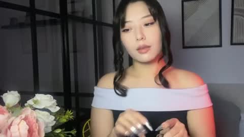 Snapshot of mirafloat chatting on November 7, 10:59 am mirafloat online show from November 7, 10:59 am