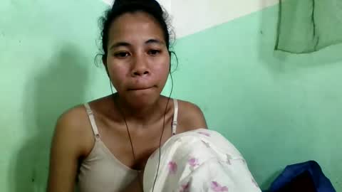 mirah881 online show from October 6, 5:54 pm