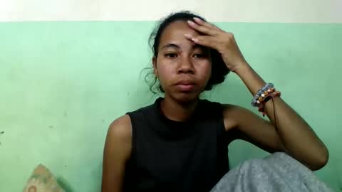 mirah881 online show from October 23, 9:30 am