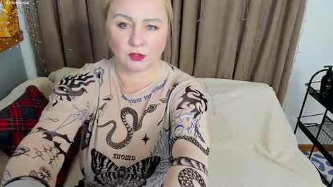 Snapshot of miranda_robinson chatting on January 21, 11:35 am Miranda online show from January 21, 11:35 am