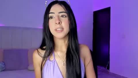 Snapshot of mirandaa_rogers chatting on July 23, 7:12 pm Miranda Rogers online show from July 23, 7:12 pm
