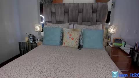 Miranda online show from April 29, 12:16 am