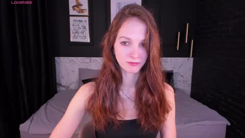 Snapshot of mirandaglow chatting on February 21, 5:46 am Miranda online show from February 21, 5:46 am