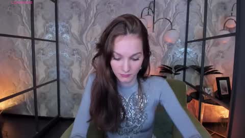 Snapshot of mirandaglow chatting on March 7, 5:51 am Miranda online show from March 7, 5:51 am