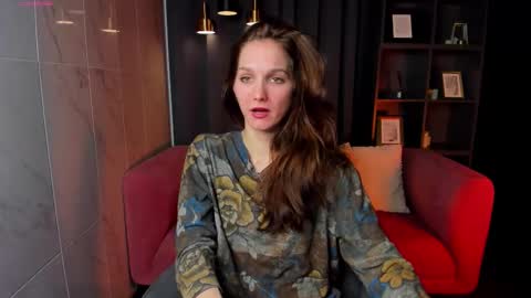 Snapshot of mirandaglow chatting on February 11, 5:45 am Miranda online show from February 11, 5:45 am