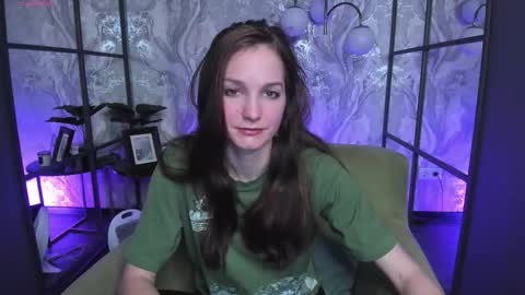 Snapshot of mirandaglow chatting on February 27, 5:51 am Miranda online show from February 27, 5:51 am