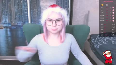 Snapshot of miray_kuriyama chatting on December 25, 10:48 pm Kira online show from December 25, 10:48 pm