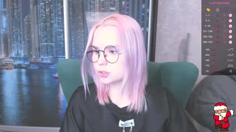 Snapshot of miray_kuriyama chatting on December 29, 12:23 pm Kira online show from December 29, 12:23 pm