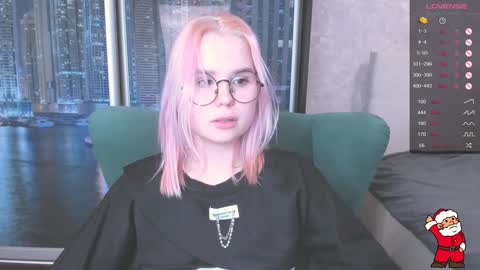 Snapshot of miray_kuriyama chatting on December 30, 3:46 pm Kira online show from December 30, 3:46 pm