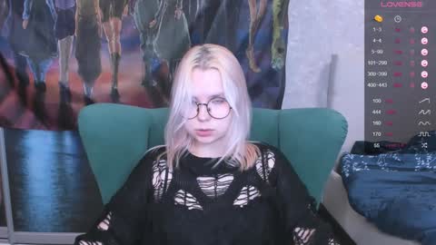 Snapshot of miray_kuriyama chatting on January 24, 9:58 pm Kira online show from January 24, 9:58 pm