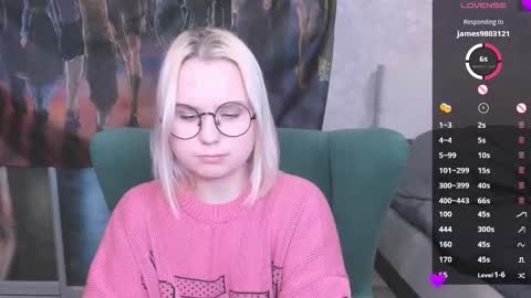 Snapshot of miray_kuriyama chatting on February 17, 5:32 pm Kira online show from February 17, 5:32 pm