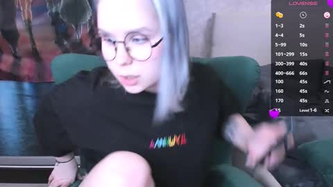 Snapshot of miray_kuriyama chatting on March 3, 11:03 pm Kira online show from March 3, 11:03 pm