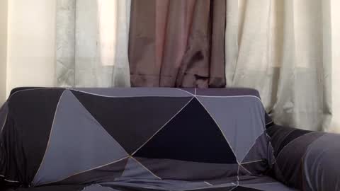 Snapshot of mireill_sex chatting on June 22, 3:25 am mireill_sex online show from June 22, 3:25 am