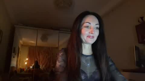 Snapshot of mirelisse chatting on April 27, 7:23 pm Christina online show from April 27, 7:23 pm
