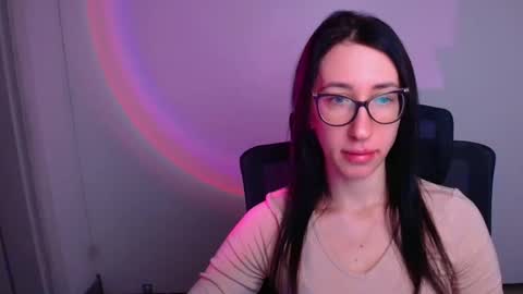 Mariam online show from December 3, 6:43 am