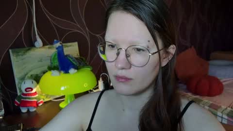 Snapshot of miriamor chatting on July 1, 7:21 am Mira online show from July 1, 7:21 am