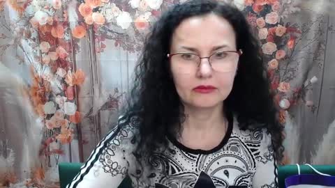 Miroslava Happi online show from April 6, 5:41 am