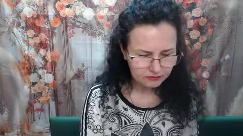 Miroslava Happi online show from May 1, 5:56 am