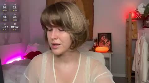 Snapshot of mirrorofsoul chatting on August 1, 7:07 am Shelley online show from August 1, 7:07 am
