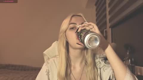 Misa online show from December 4, 3:32 pm