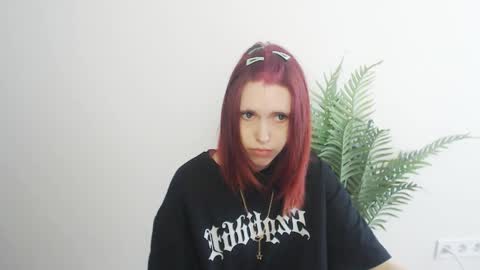 misaki_chan_ online show from May 14, 8:10 am