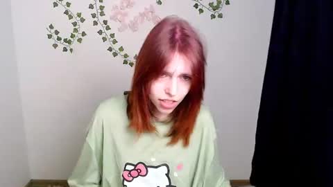 misaki_chan_ online show from June 14, 6:37 am