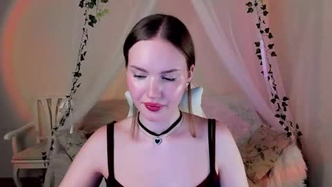 Snapshot of mish_ka3 chatting on September 17, 1:35 pm Misha online show from September 17, 1:35 pm